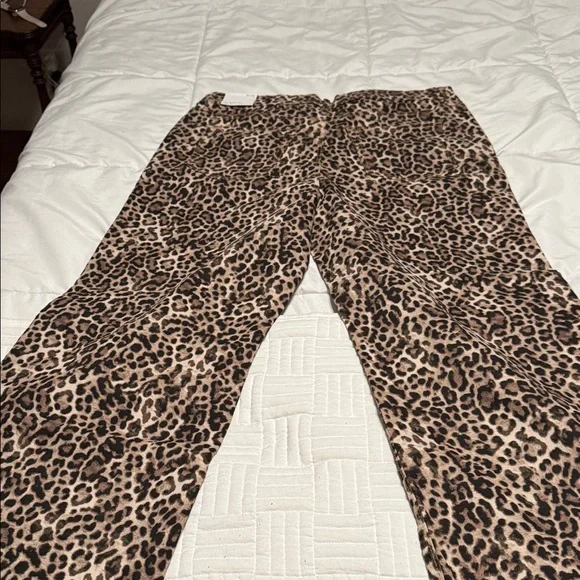 LOFT Leopard Print Wide Leg Jeans - Picture 12 of 13
